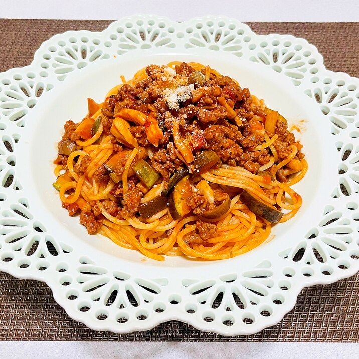 なすときのこのボロネーゼ風パスタ